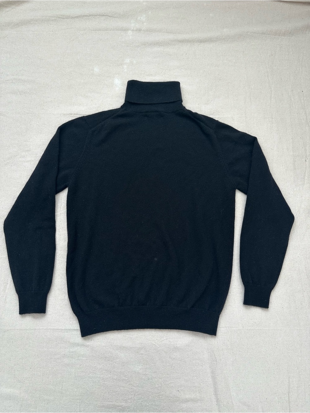 Celeste 100% Cashmere Black Turtleneck Sweater Medium Classic Quiet Luxury M - Picture 7 of 7